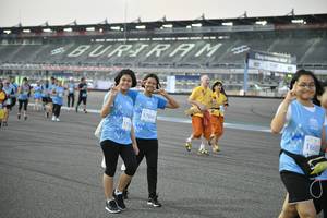 BIB: 
                            <button type="button" onclick="openModal(10466975)" class="btn btn-primary btn-sm float-right btn-popup" data-toggle="modal" data-target=".modal-high-quality">
                        <i class="fas fa-shopping-cart"></i> Add to Cart
                    </button>
                                            <button type="button" onclick="isThisMe(10466975, true)" class="btn btn-success btn-sm float-right btn-popup btn-isme hidden" data-toggle="tooltip" data-placement="bottom" title="นี่คือรูปของคุณใช่ไหม คลิกที่นี่เพื่อเอาเข้าอัลบั้ม">
                        <i class="fas fa-plus"></i> Add to album
                    </button>
                    <button type="button" onclick="isThisMe(10466975, false)" class="btn btn-warning btn-sm float-right btn-popup btn-isnotme hidden">
                        <i class="fas fa-ban"></i> Remove from album
                    </button>